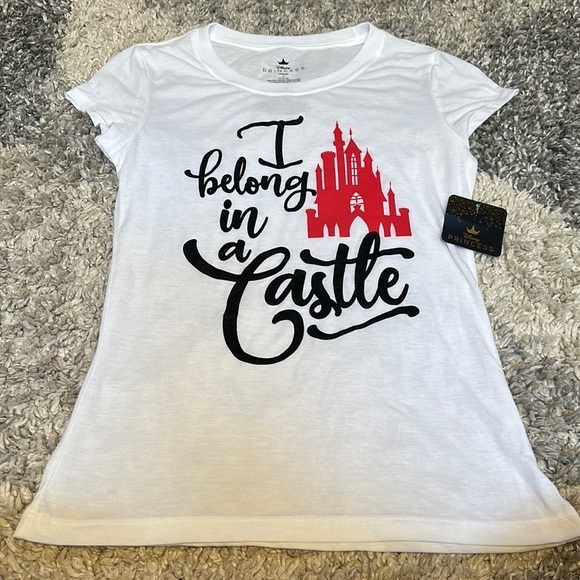 Disney Princess Castle Juniors / Woman’s Tee Shirt Top Size Large - Picture 1 of 8